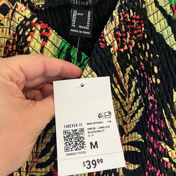 NWT Tropical Vacation Maxi Dress w/ pockets! - Picture 4 of 5